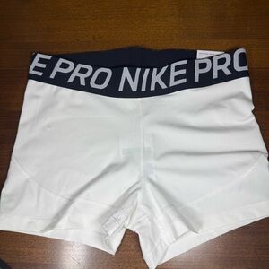 Nike Women's Pro White Athletic Shorts BNWT